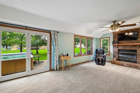 3485 Royal Avenue Marion IA 52302