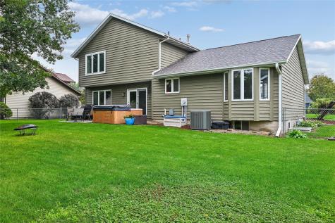 3485 Royal Avenue Marion IA 52302
