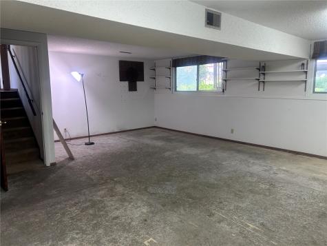 3352 Tulane Avenue Iowa City IA 52245