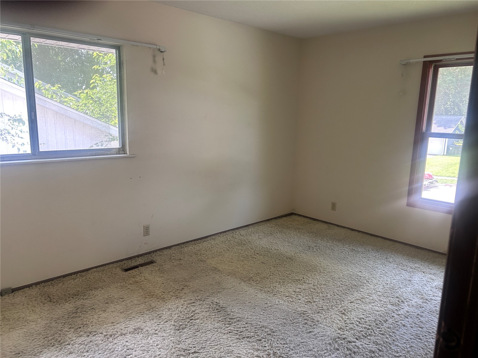 3352 Tulane Avenue Iowa City IA 52245