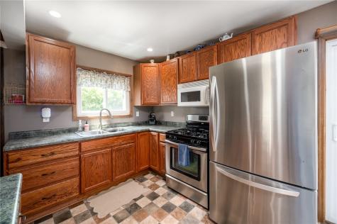3168 122nd Street Amana IA 52203