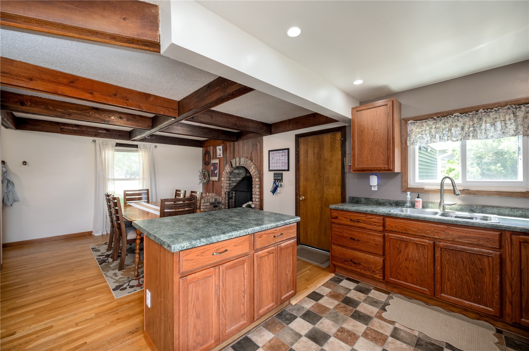 3168 122nd Street Amana IA 52203