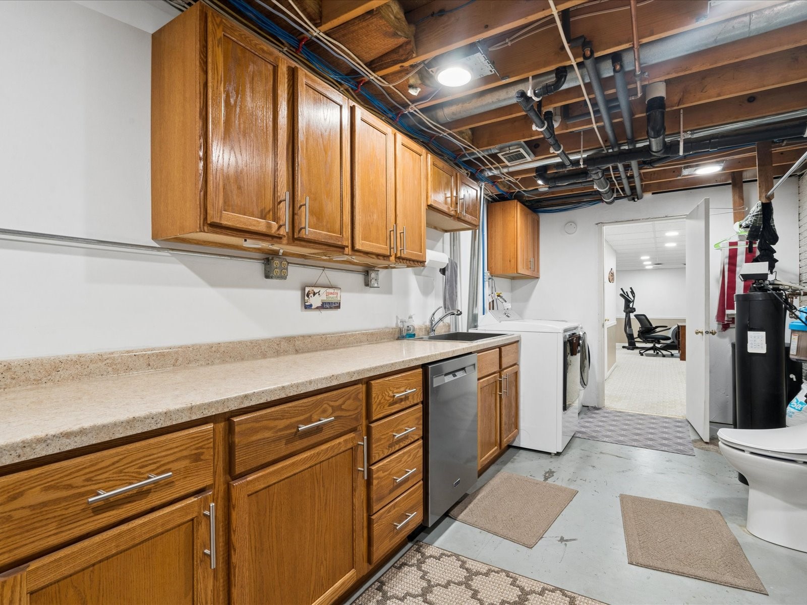 617 E Oak Street Mechanicsville IA 52306