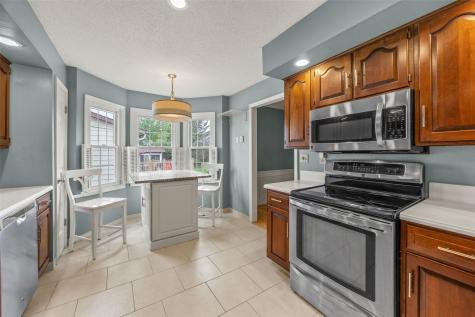 3904 Heather Court SW Cedar Rapids IA 52404