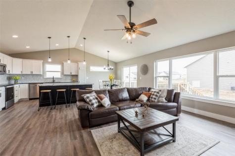 577 Driftwood Lane Atkins IA 52206