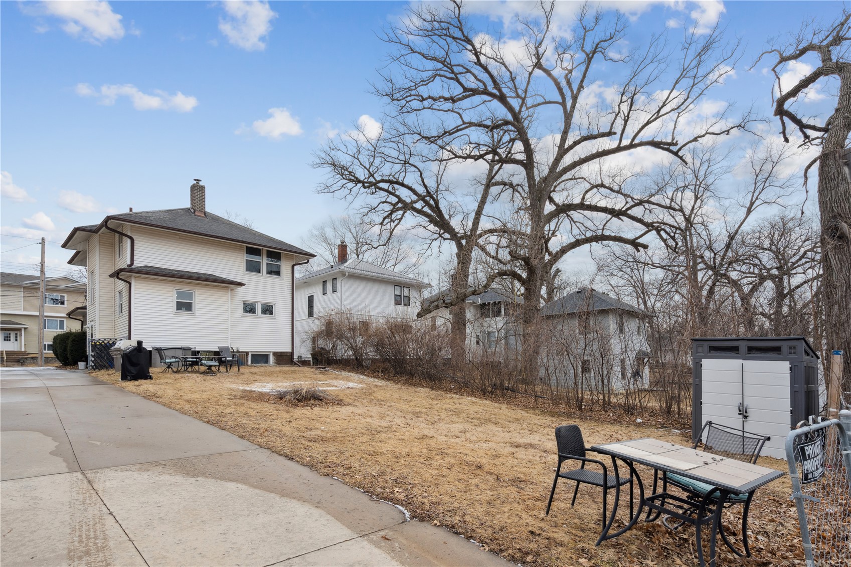 511 S Lucas Street Iowa City IA 52240