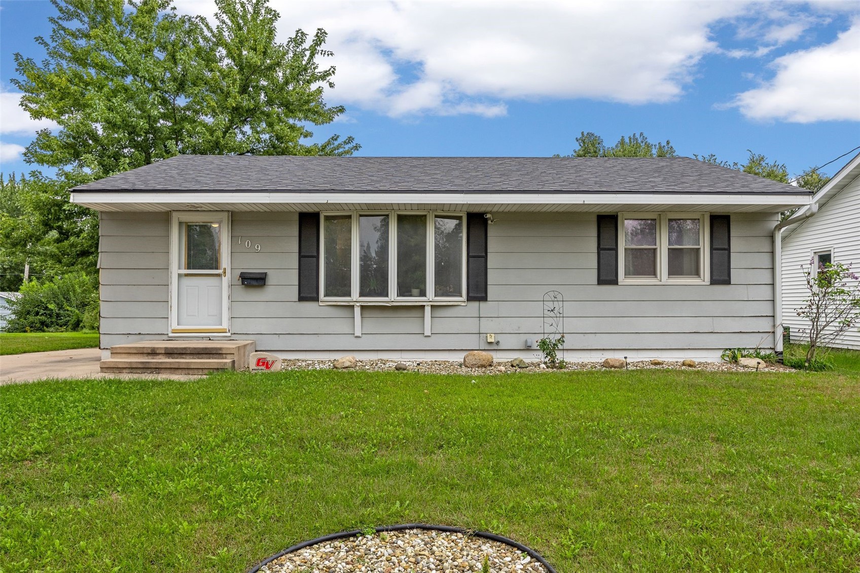 109 Marion Court Hiawatha IA 52233