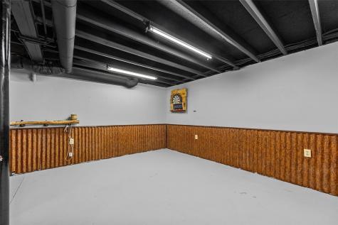 109 Marion Court Hiawatha IA 52233