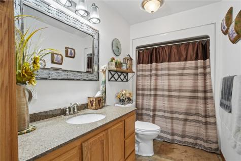 2153 Central City Road Central City IA 52214