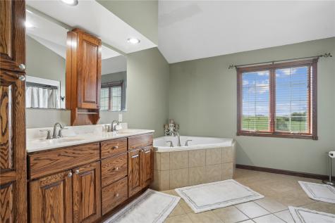 2153 Central City Road Central City IA 52214
