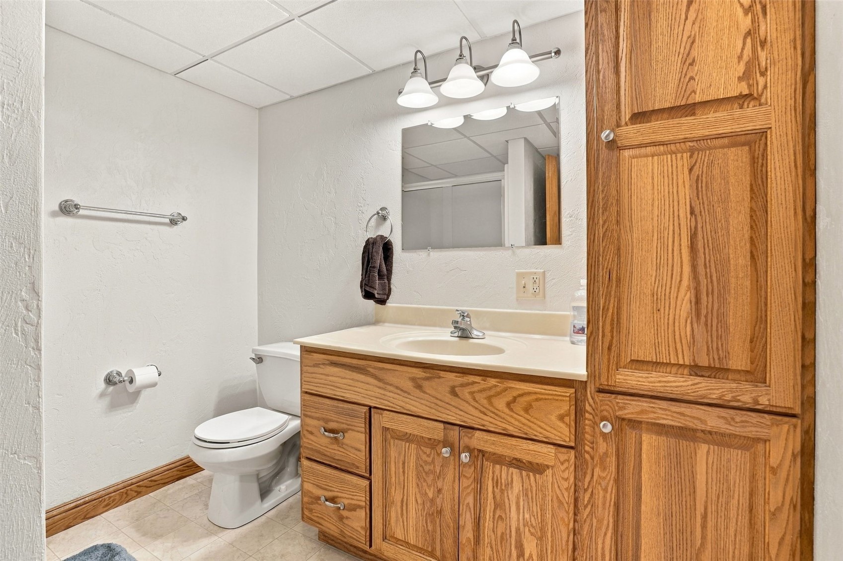 24594 110th Street Anamosa IA 52205