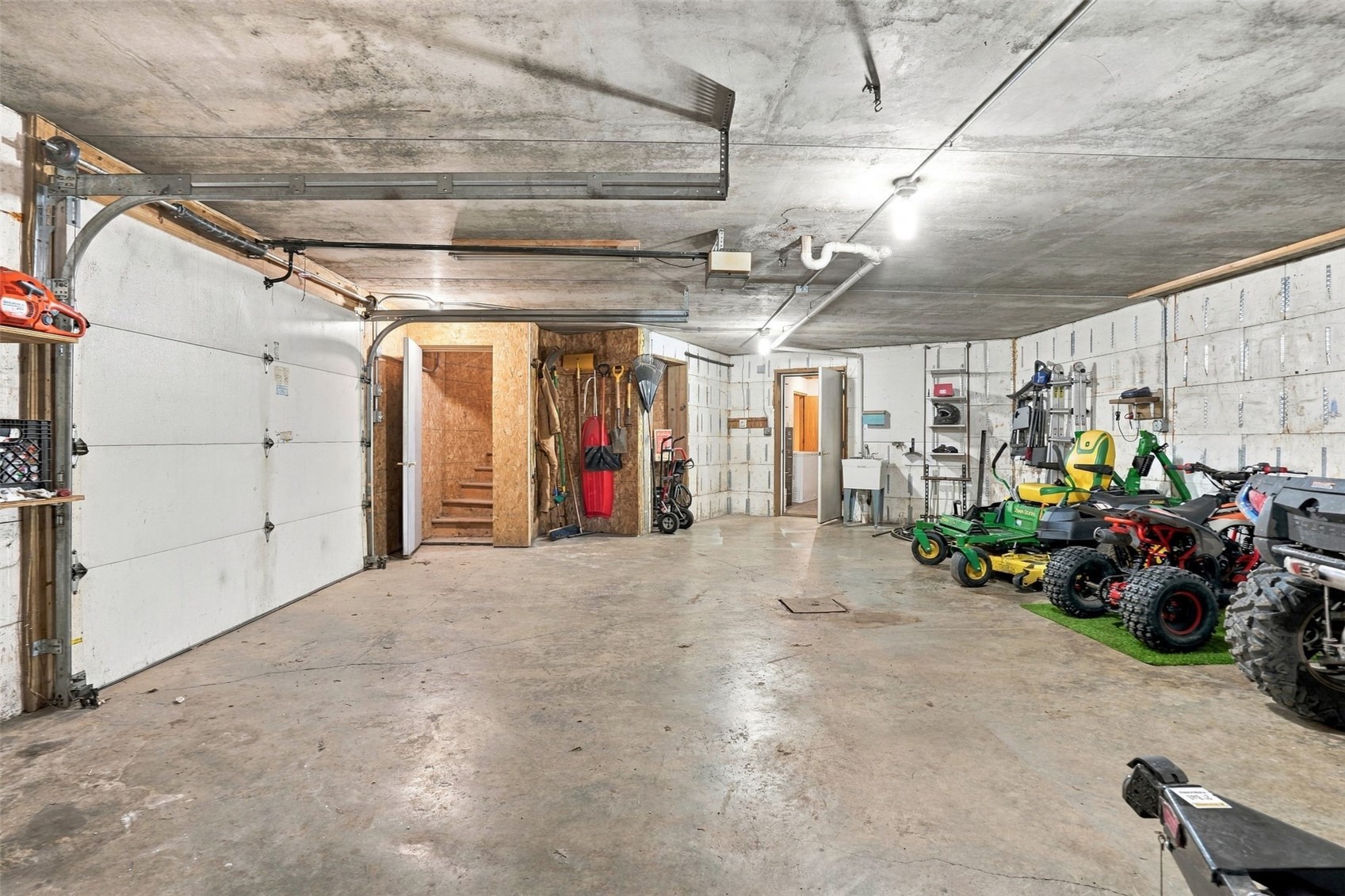 24594 110th Street Anamosa IA 52205