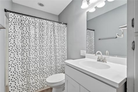 2110 Chandler Street SW Cedar Rapids IA 52404