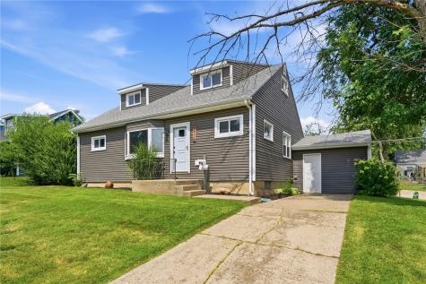 2110 Chandler Street SW Cedar Rapids IA 52404