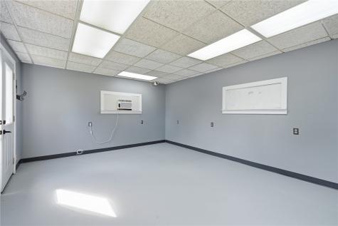 2110 Chandler Street SW Cedar Rapids IA 52404