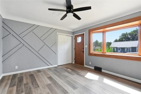 2110 Chandler Street SW Cedar Rapids IA 52404