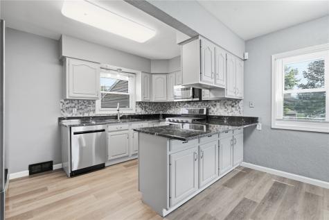 2110 Chandler Street SW Cedar Rapids IA 52404