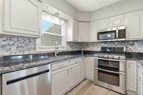 2110 Chandler Street SW Cedar Rapids IA 52404