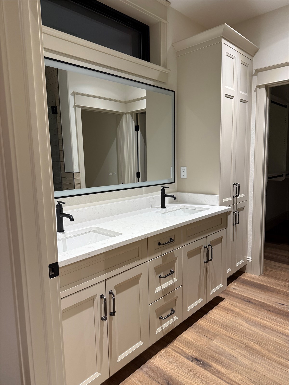 707 Cedar Bend Solon IA 52333