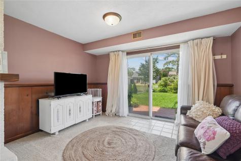 2790 15th Avenue Marion IA 52302