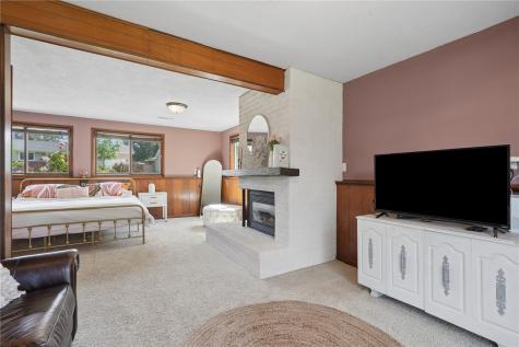 2790 15th Avenue Marion IA 52302