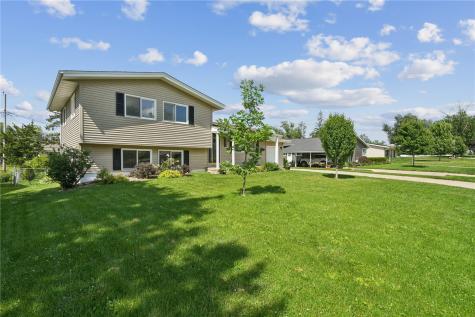 2790 15th Avenue Marion IA 52302