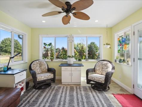 9140 Deer Valley Drive Cedar Rapids IA 52411