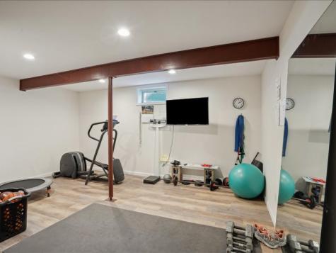 9140 Deer Valley Drive Cedar Rapids IA 52411