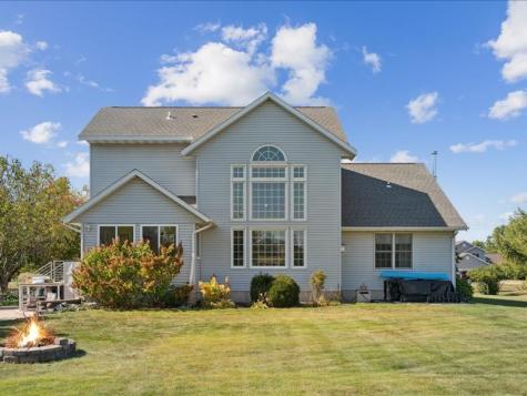 9140 Deer Valley Drive Cedar Rapids IA 52411