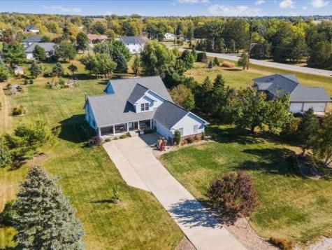 9140 Deer Valley Drive Cedar Rapids IA 52411