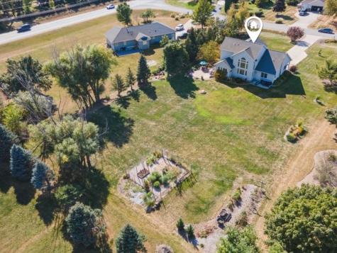 9140 Deer Valley Drive Cedar Rapids IA 52411