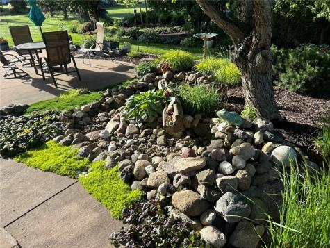 9140 Deer Valley Drive Cedar Rapids IA 52411