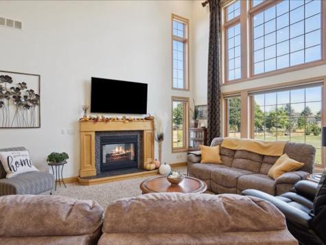 9140 Deer Valley Drive Cedar Rapids IA 52411