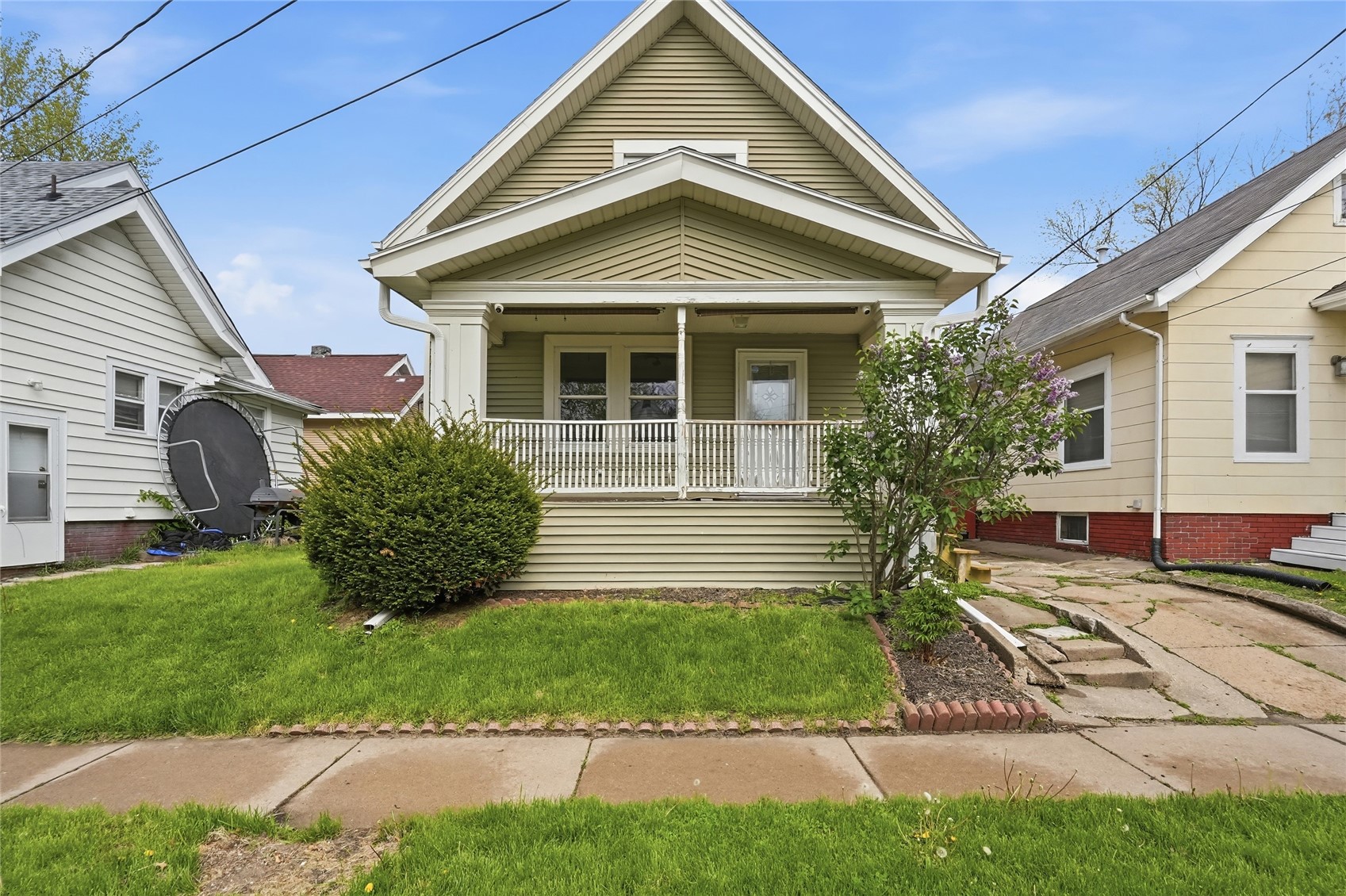 708 16th Street SE Cedar Rapids IA 52403