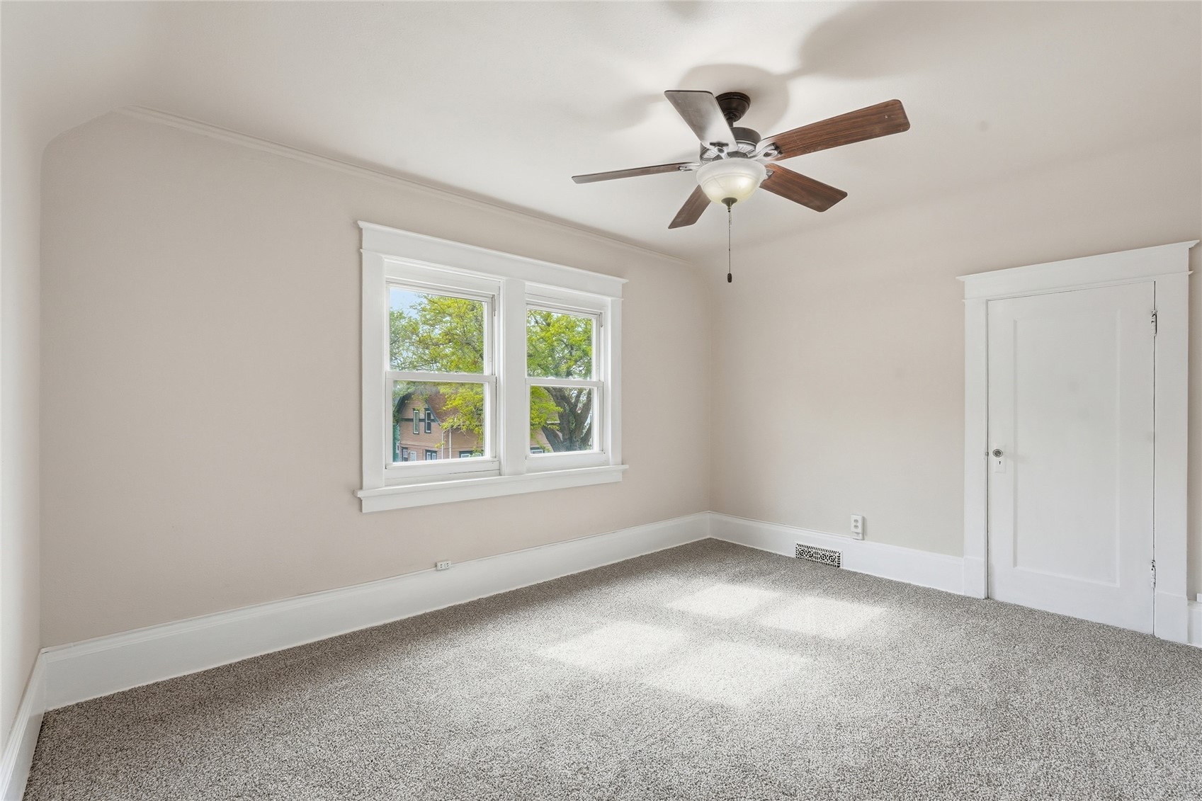 708 16th Street SE Cedar Rapids IA 52403