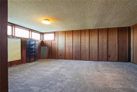 95 Allview Drive SW Cedar Rapids IA 52404