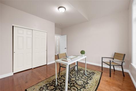 201 Teakwood Lane Cedar Rapids IA 52402