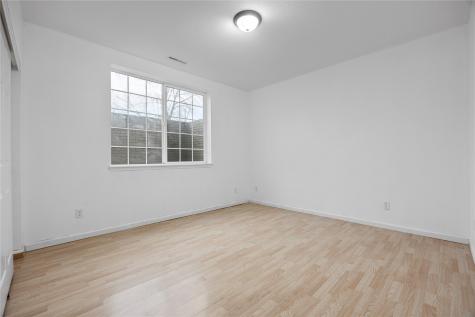 201 Teakwood Lane Cedar Rapids IA 52402