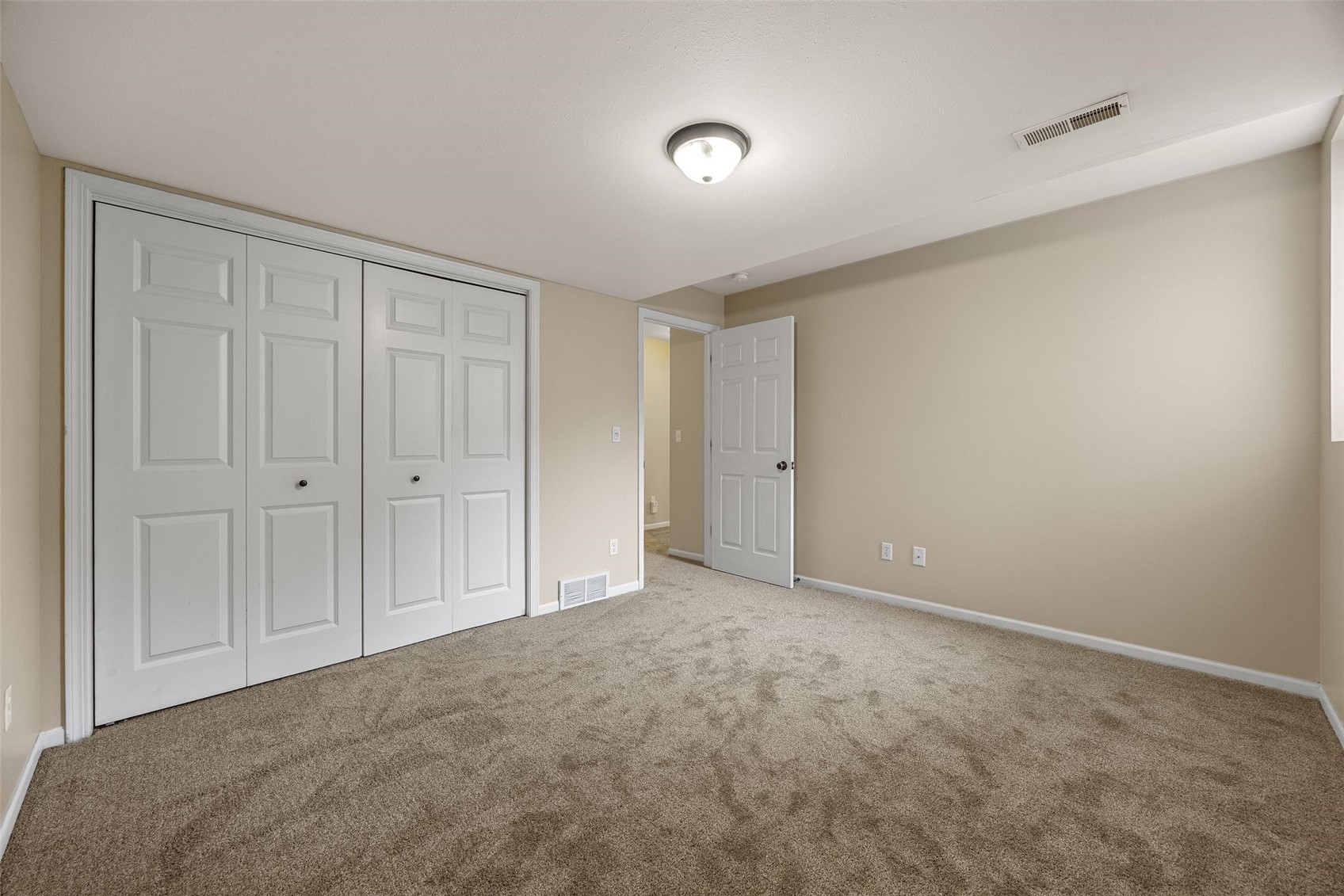 1675 Grizzly Trail North Liberty IA 52317