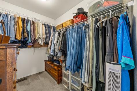 1675 Grizzly Trail North Liberty IA 52317