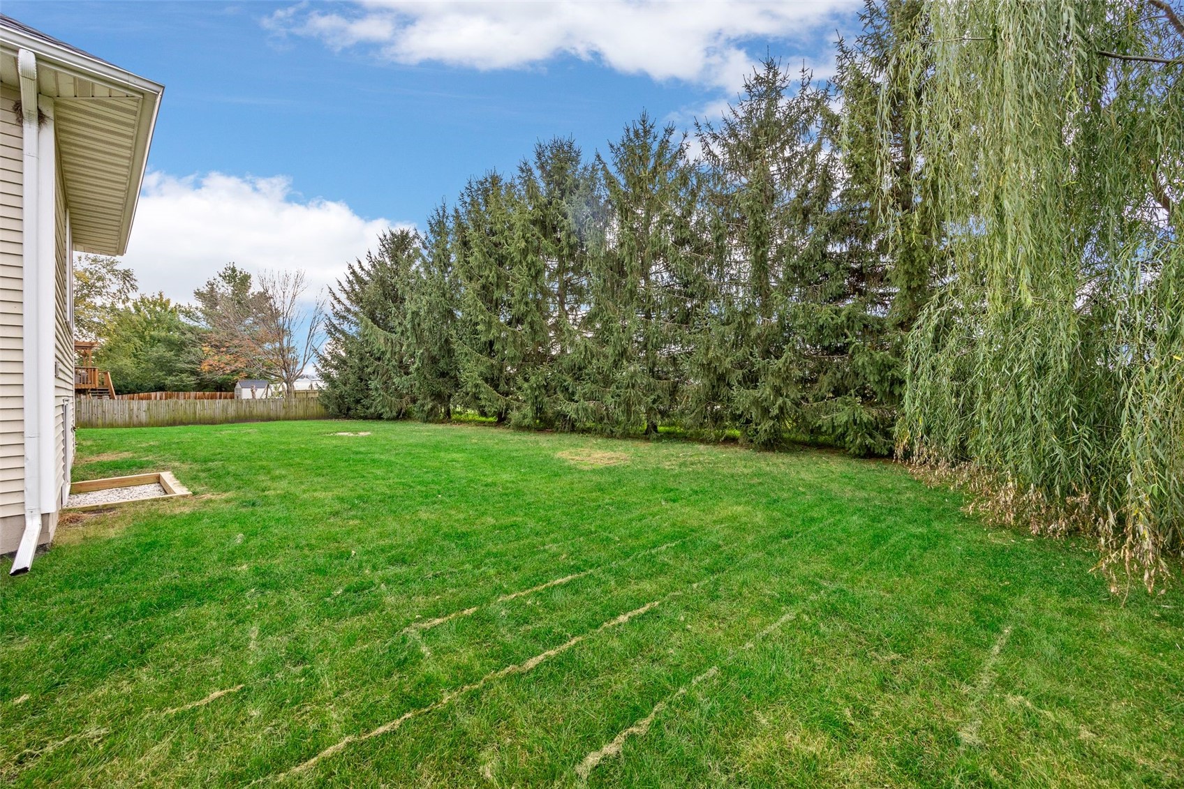 1675 Grizzly Trail North Liberty IA 52317