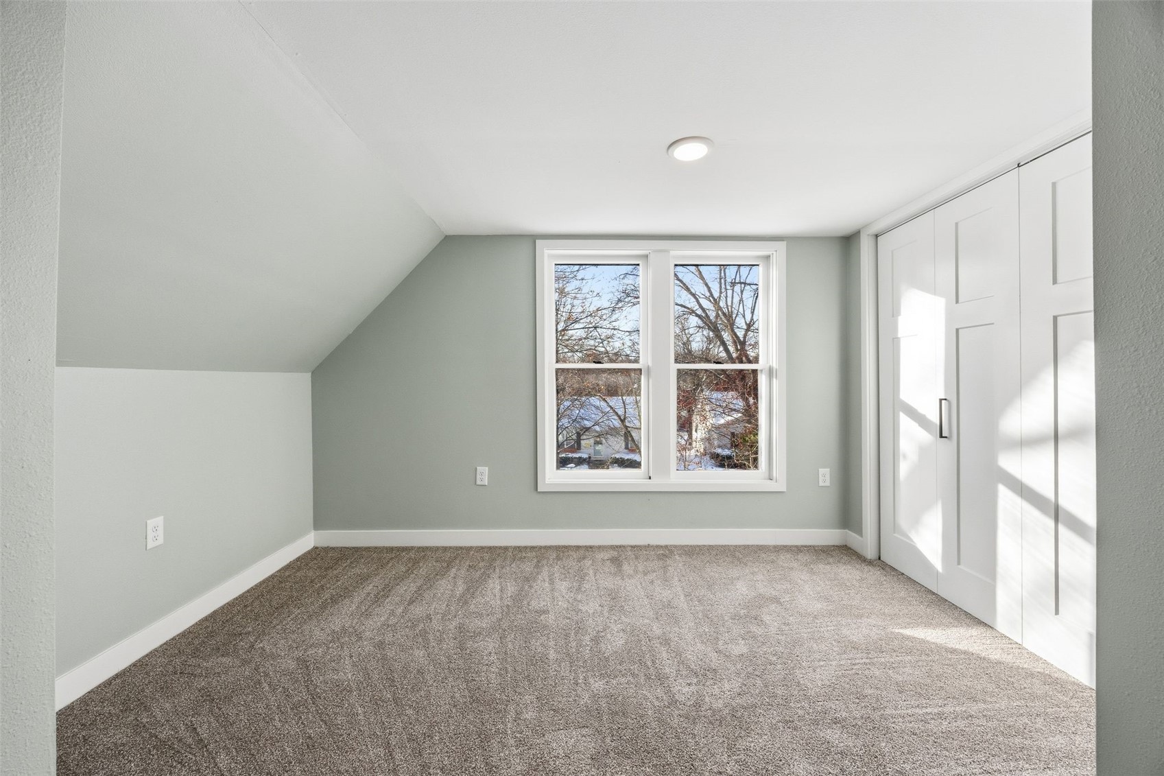 818 Rundell Street Iowa City IA 52240