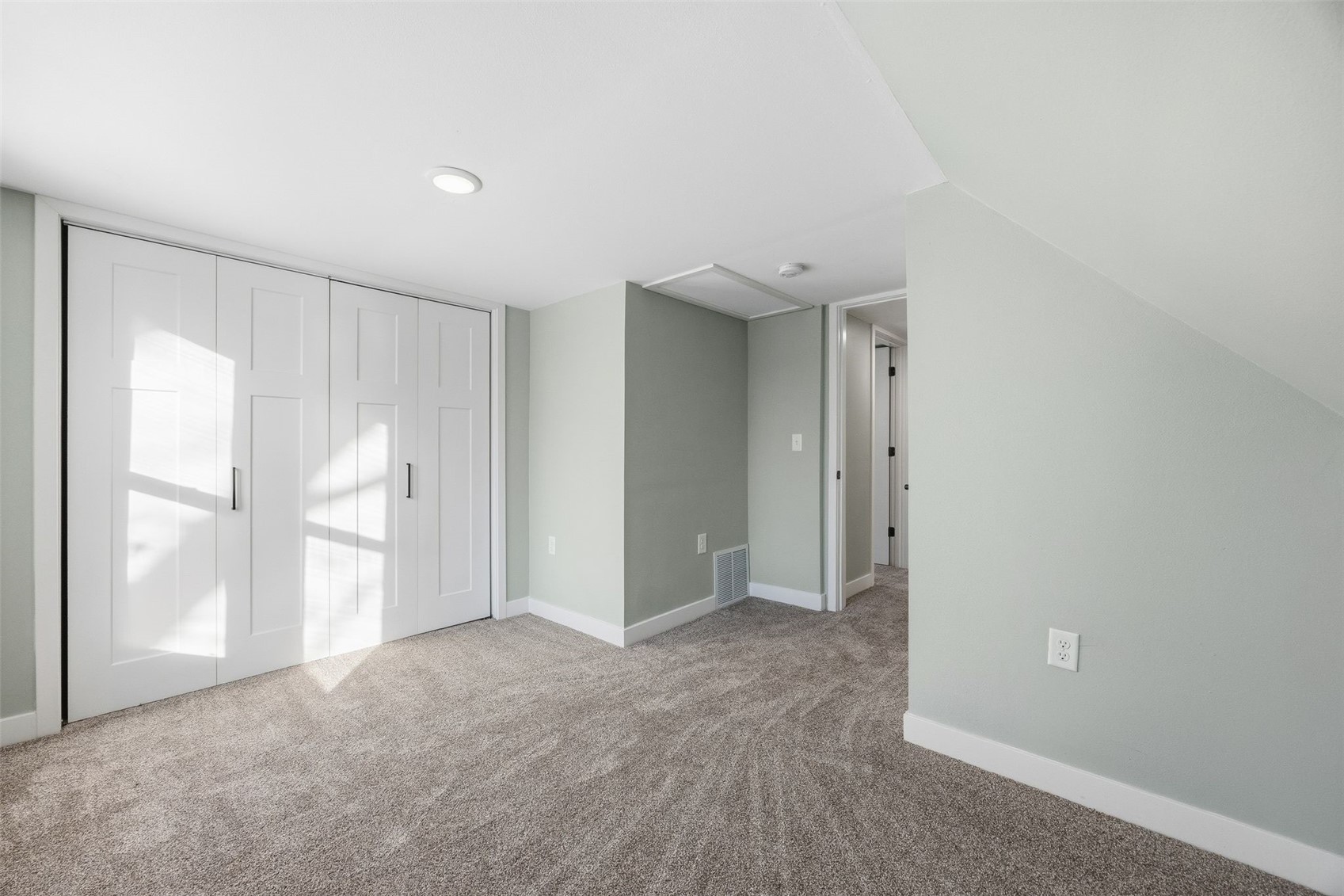 818 Rundell Street Iowa City IA 52240