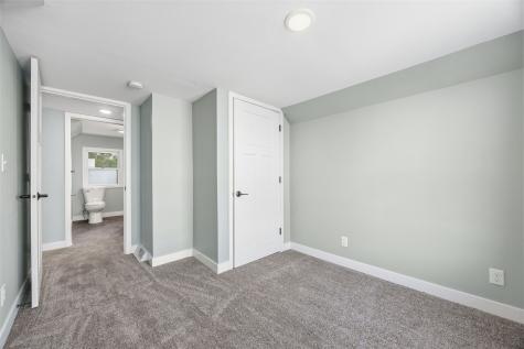 818 Rundell Street Iowa City IA 52240