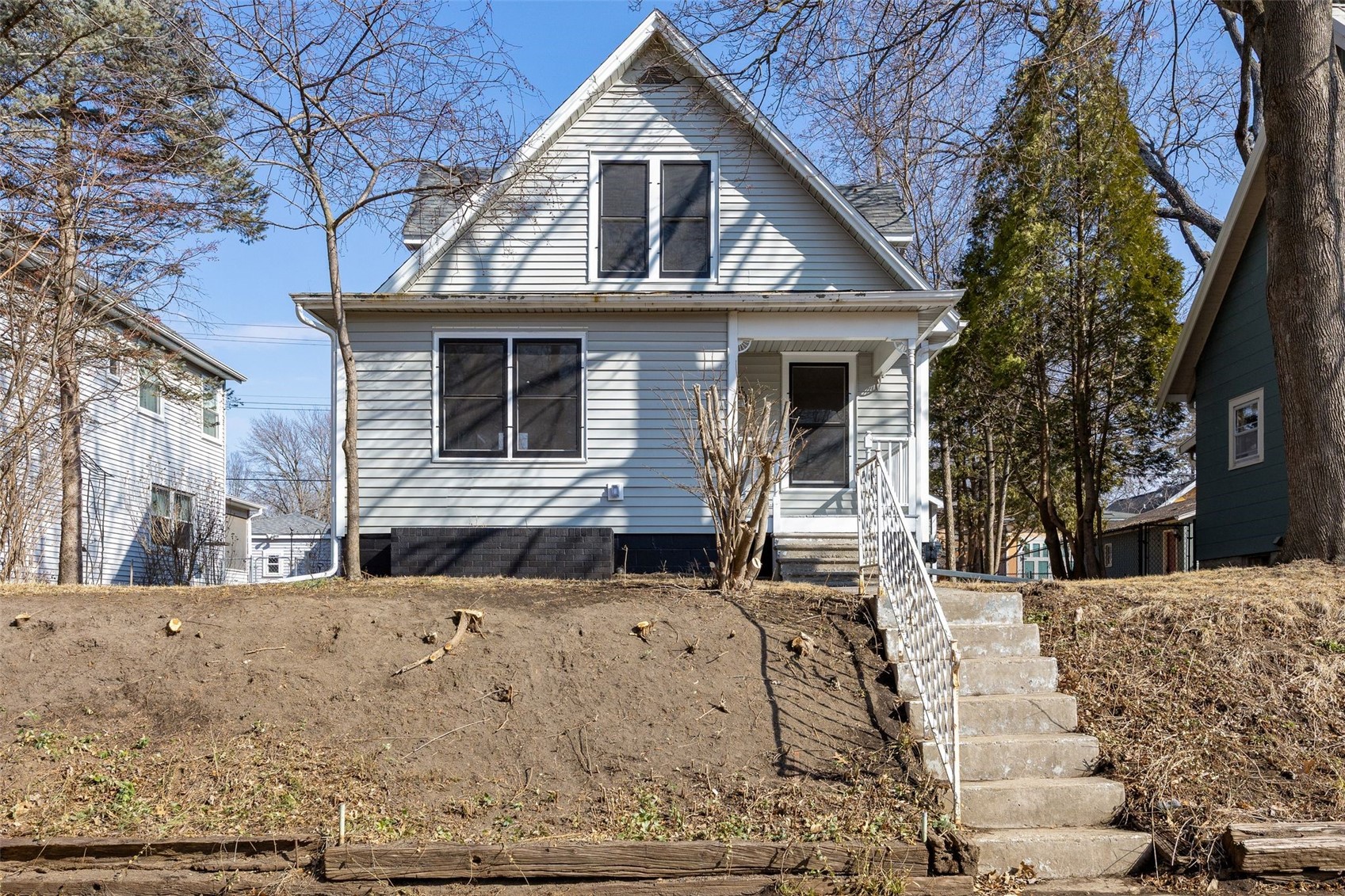 818 Rundell Street Iowa City IA 52240