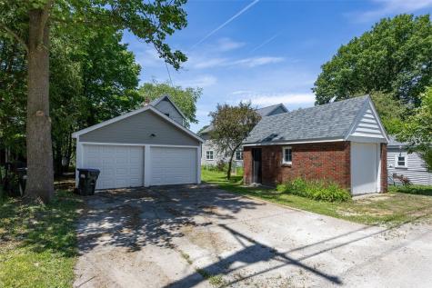 818 Rundell Street Iowa City IA 52240
