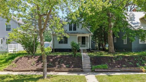 818 Rundell Street Iowa City IA 52240