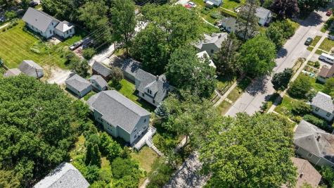 818 Rundell Street Iowa City IA 52240