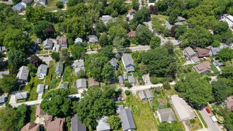 818 Rundell Street Iowa City IA 52240