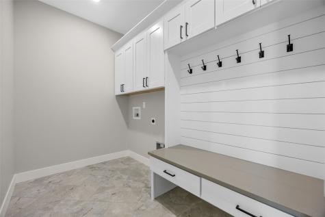 100 S Seven Oaks Road North Liberty IA 52317